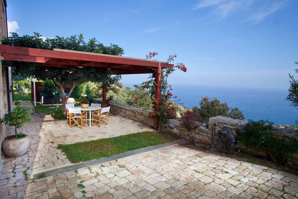 Villa Vollard With Amazing View Pool Heraklion Exteriör bild